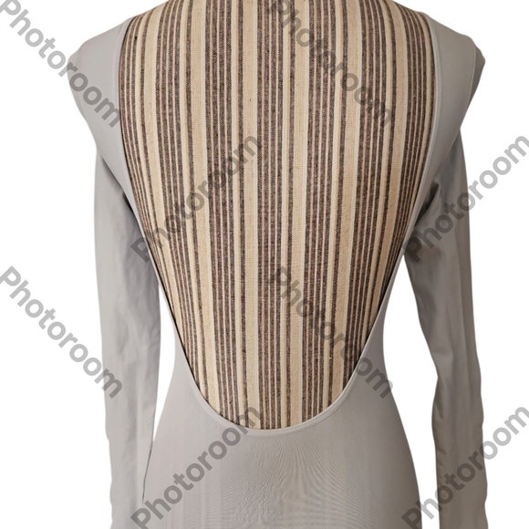 Free People Intimately Women Seamless Low Back Long Sleeve Women Tee Size M - Picture 5 of 8